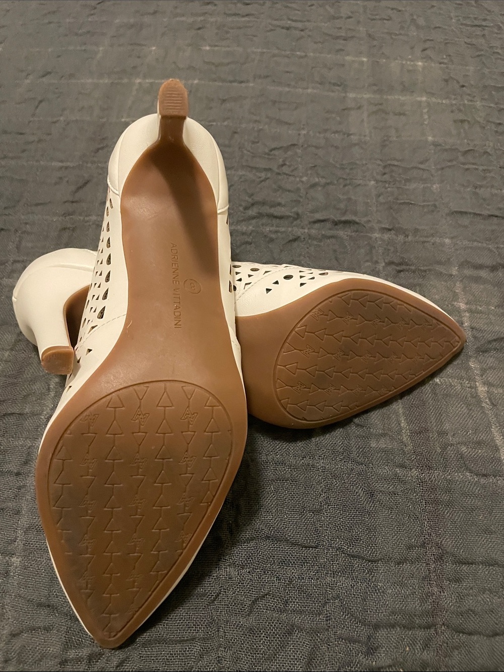 Adrienne Vittadini White Laser-Cut Pointed Heels - Picture 3 of 6